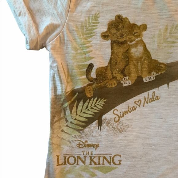 DISNEY PARKS TEE | Lion King top - Picture 2 of 3